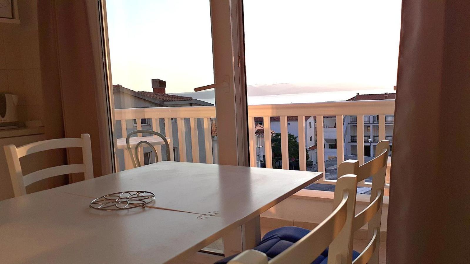 Apartments Villa Bonaca Baska Voda Phòng bức ảnh